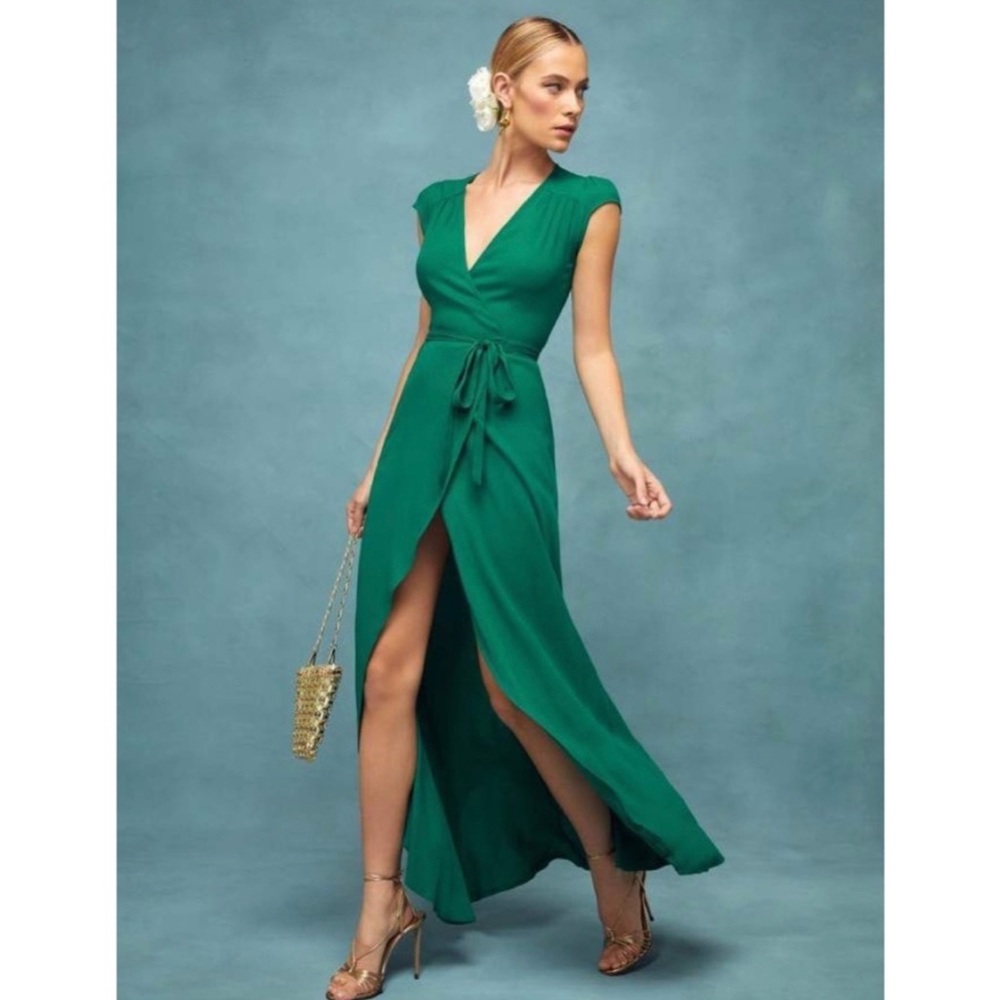 NWT Reformation Chamomile Dress